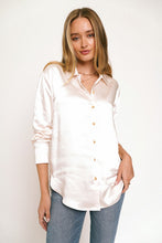 Load image into Gallery viewer, ROMINA RELAXED BLOUSE
