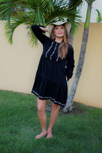 Floral Embroidery Boho Mini Dress / Vestido corto Boho con bordado floreado