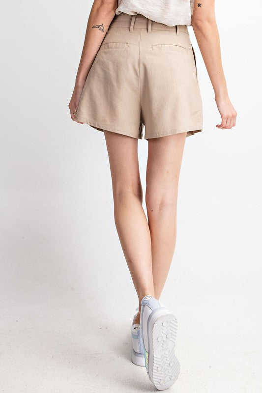 Pleated Short Pants / Pantalón Corto con Pliegues